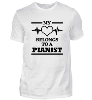My heart belongs to a pianist