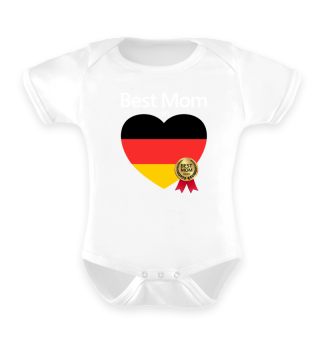 Best Mom in Germany with golden award