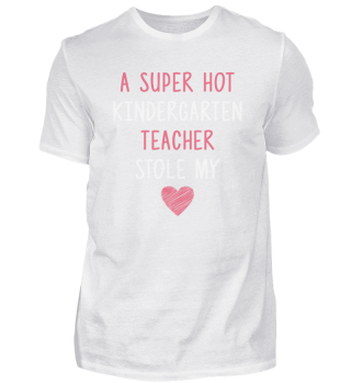  A Super Hot Kindergarten Teacher Stole