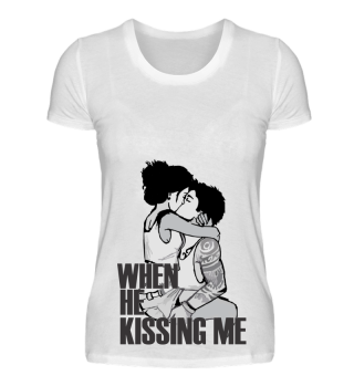 When He Kissing Me Damen Organic Shirt